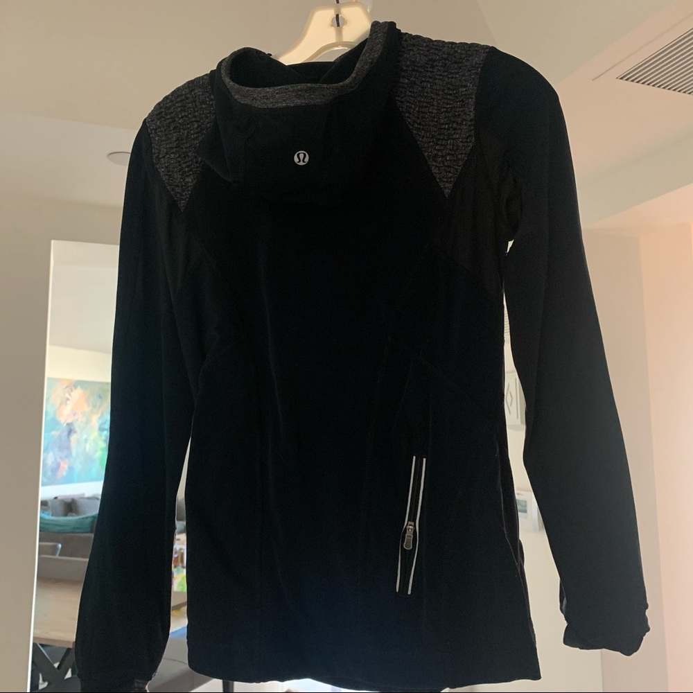 Lululemon Pull Over - image 2